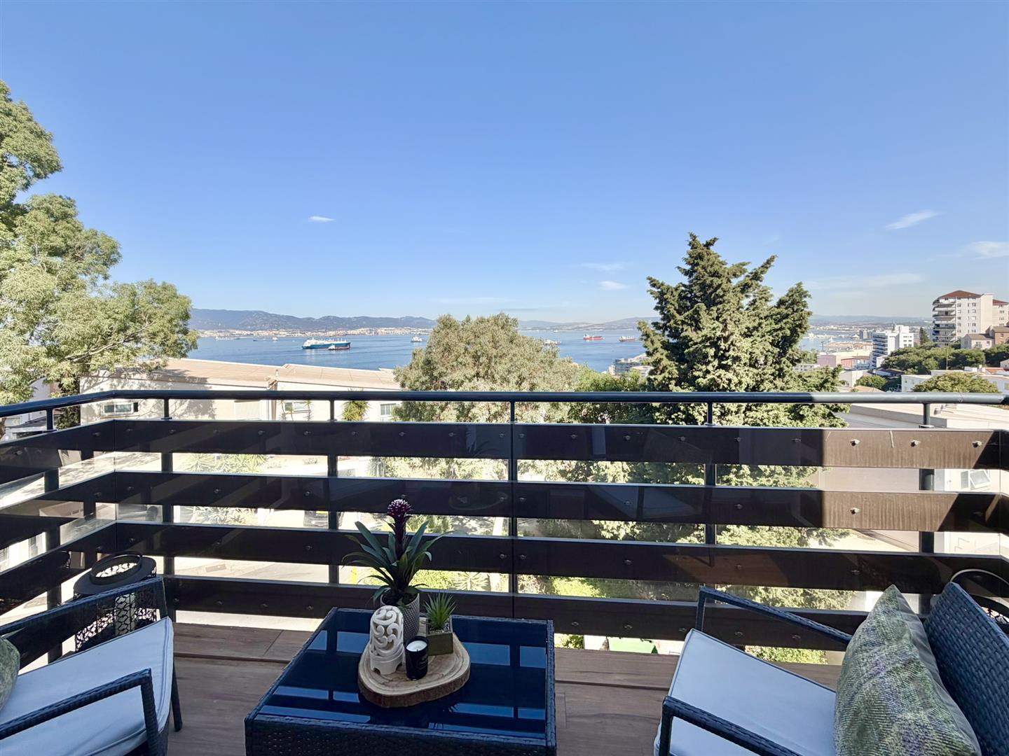  Image of Apartment - 3 Bedrooms - 2 Bathrooms for Sale in South District-Gibraltar, Image 12